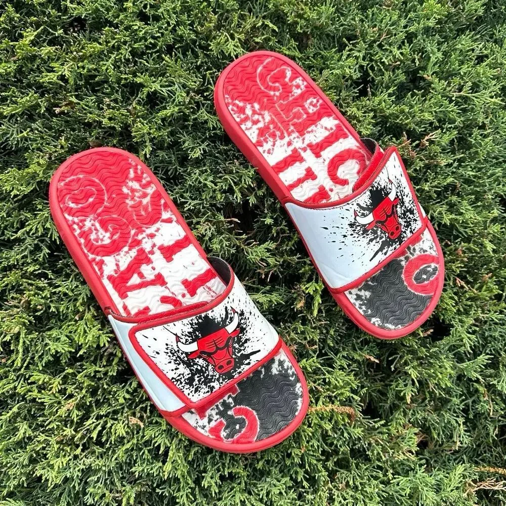 Chicago Bulls Team Pattern Gel‎ Slide Sandals Men’s Size 9/10 Red